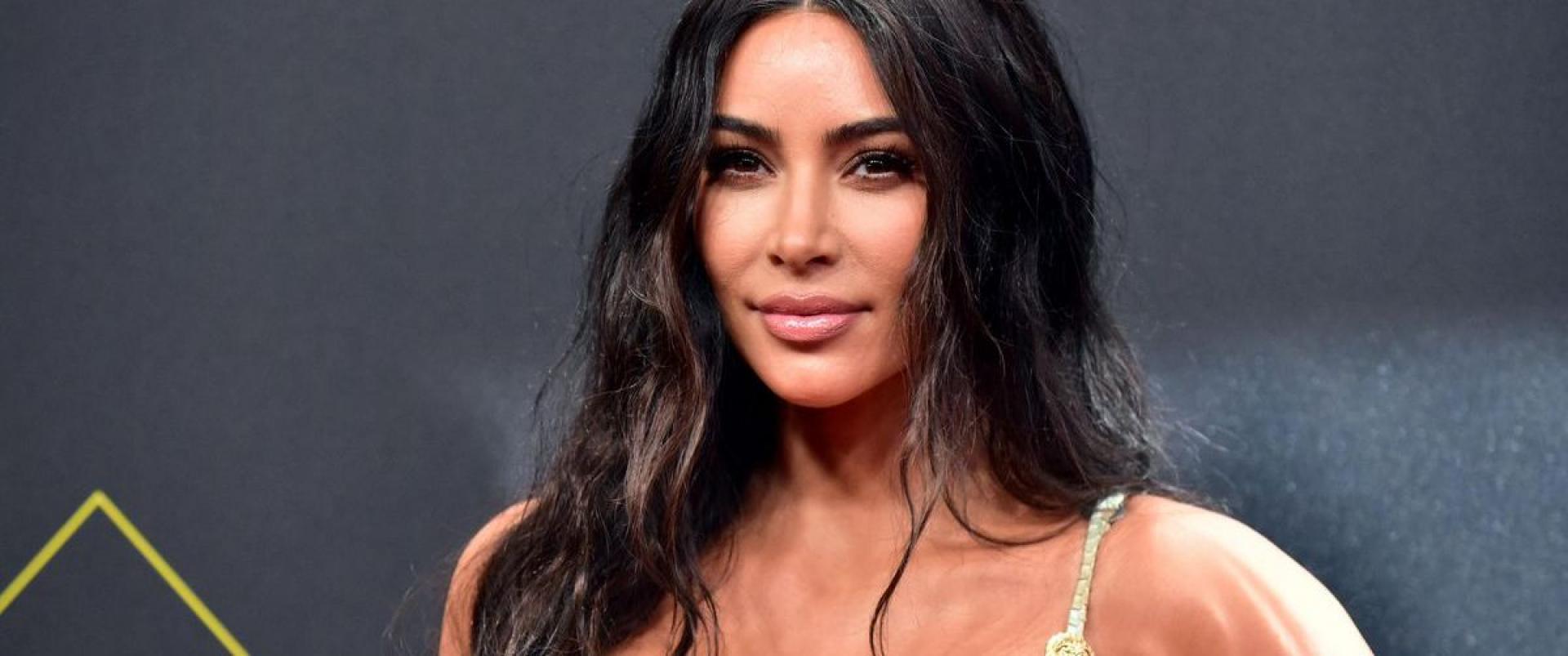 Coty inwestuje w kosmetyki stworzone przez Kim Kardashian